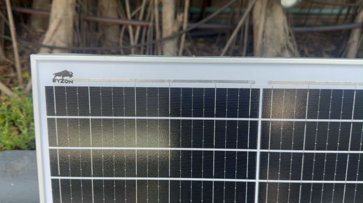 BYZON แผงโซล่าเซลล์ 18V/10-50W MONO ทนทาน กันน้ำ