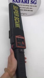 Máy dò kim loại cầm tay Super Scanner MD3003-B1.