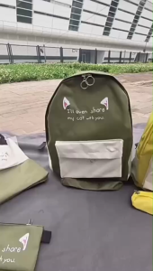 ผ้าใบกระเป๋าเป้สะพายหลังหญิง เส้นกระเป๋าและกระเป๋างกลาย 4ชิ้นนักเรียนมัธยมกระเป๋าเป้ สะพายหลังการหยุดการใช้งาน สำหรับผู้ชายและผู้สูงสุด