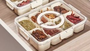 New Seasoning Box Spice Jar Multi Compartment Salt Pepper Spice Jars Pots Kitchen Accessories Condiment Container