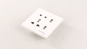 Taffware Stop Kontak Universal UK EU US & 2 USB Port - ATH1 PUTIH