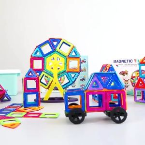 เด็กแผ่นแม่เหล็กบล็อกบล็อกแม่เหล็กที่แข็งแกร่งประกอบชุดของเล่นปริศนาพร้อมกล่องเก็บ