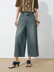 PEACEBIRD | Loose Fitting Retro Washed Wide Leg Cropped Jeans