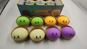 Squishy Dumpling Toy In Wooden Basket Cute Expression For Desk Or Pocket Use