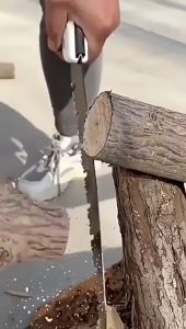 เลื่อยตัดไม้ เลื่อยพับได้ เลื่อยตัดกิ่งไม้ SK5 เลื่อยหางหนู มีระบบเซฟตี้ ไม่เป็นสนิม ตัดกิ่งไม้ได้จริง มีให้เลือกหลายขนาด