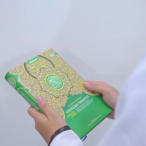 Alquran Tajwid Hafalan Hafazan Tanafus Perkata Latin 8 Blok Warna Ukuran A5 Quran Wakaf Besar Ditributor Resmi Al-Qosbah