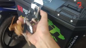 Tấm Lót Thùng Đựng Hành Lý Phía Sau Xe | Tem decal dán thùng