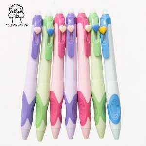 ปากกาหมึกเจลชนิดลบได้ด้ามจับเขียนง่าย ลายน่ารักไม่เหมือนใครแบบเฉพาะของทางแบรนด์เรา