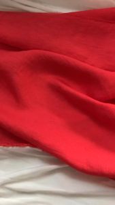 Vải Đũi Tơ Đỏ Trơn Khổ 1m48 - Không Giãn Rũ Nhẹ Thấm Hút- May Áo Kiểu Đầm Váy Đồ Bộ