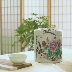 Ceramic Rice Dispenser: A 5kg Food Storage Container