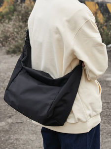 New Mens Crossbody Bag Large Capacity Single Shoulder Backpack for High School Students Workwear Casual Leisure Fashion