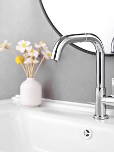 304 Stainless Steel Bathroom Faucet Single Hole Cold And Hot Face Basin Taps Copper Alloy Kitchen Sink Tap Ceramic Valve