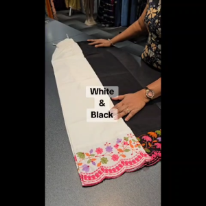 MADANIKAS Pant with Colourful Embroidered Floral Detail