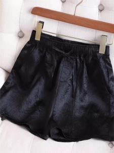 กางเกงขาสั้นผ้าไหมน้ำแข็งอะซิเตทสีดำสำหรับผู้หญิง กางเกงขายาวเอวสูงหลวมๆ ทรงหลวมๆ ฤดูร้อน 2025 ทรงขาบาน