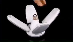 (Mua 1 tặng 1) Bóng đèn led hình 4 cánh quạt 28w siêu sáng - bảo hành 1 năm