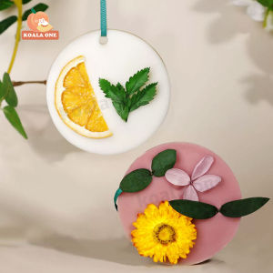 แผ่นน้ำหอม จีอโรมา เทียนน้ำหอมแบบแขวน กลิ่นดอกไม้หอม ติดทนนาน ห้องนอน ห้องน้ำ ตู้เสื้อผ้า ในรถ ห้องรับแขก 3 กลิ่น