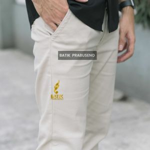 CELANA PANJANG CHINOS WARNA CREAM PANJANG BY BATIK PRABUSENO KANTORAN PREMIUM BAHAN KATUN TWILL MELAR ELASTIS SUZE  S - XXXL