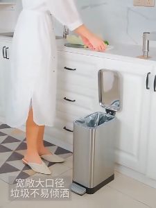 LESTOP Kitchen Trash Can with Lid Soft Close Stainless Steel 18L Bathroom Garbage Can with Inner Bucket Large Capacity Step Pedal Trash Bin for Bathroom Kitchen Office