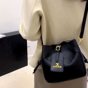 Tas Wanita Import: Tas Selempang & Tas Kerja Premium