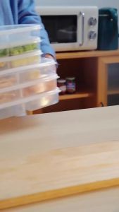 1pc Transparent Four Grid Refrigerator Large Capacity Storage Box Frozen Meat Compartment Food Sub-packed Kitchen Tools
