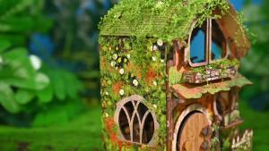 NEW DIY Wooden Book Nook Figurines Doll Houses Miniature Model Kits Handmade Dollhouse with Furniture for Friends Birthday Gifts