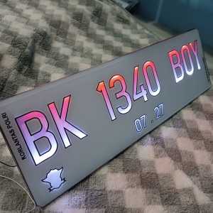 Plat Mobil Custom LED: Aksesori Kendaraan Premium