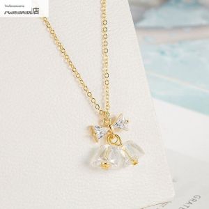 สร้อยคอคริสตัลโบว์ผีเสื้อพร้อมกระดูกไหปลาร้า ของขวัญวันคริสต์มาสสำหรับผู้หญิง ดีไซน์เก๋ไก๋และหวาน สไตล์ลำลอง เครื่องประดับแฟชั่น