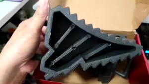 2pcs ยางห้ามล้อ ยางกันรถไหล ยางหนุนล้อ หมอนหนุนล้ ยางห้ามล้อรถยนต์พลาสติกABS[1คู่]หมอนหนุนล้อ ใช้กับรถทุกประเภท