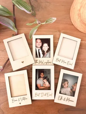 Bingkai Magnet Dinding Kayu Lapis Desain Custom dengan Tulisan Pribadi - Hadiah Unik untuk Instax