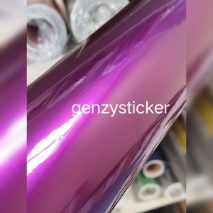 Stiker Skotlet Ungu Candy Metalik Glossy Sticker Motor