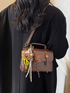 Chic Retro Womens Crossbody Bag Casual Versatile Single Shoulder Satchel Handbag Soft PU Leather Solid Color Trendy Small Square Bag