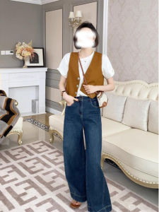 เสื้อกั๊กแขนกุดคอวีสีคาราเมลสไตล์ย้อนยุคสำหรับผู้หญิงในช่วงต้นฤดูใบไม้ผลิปี 2025 เสื้อคลุมกันหนาวคอวีสีน้ำตาลทรายที่ย้อนยุคและสง่างาม