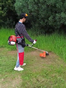 REAIM Grass Cutter 4 Stroke Lawn Mower Brush Cutter 2/4 Stroke 52CC Big Frame 25%Energy Save