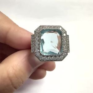Huitan Noble Women Ring Silver Color Geometric Design Fashion Wedding Party Accessories Inlaid Blue Cubic Zirconia Chic Jewelry