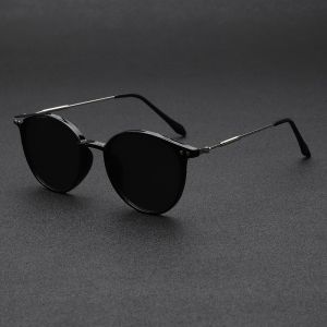 Stylish Mens Fashion Glasses Durable Metal Frame for Everyday Casual Wear