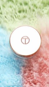 O.TWO.O Loose Powder Bedak Tahan Air Dan Keringat Oil Control 3 Colors In 1 Soft&Smooth Long Lasting