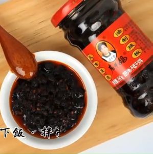 Ớt trưng dầu Laoganma nội địa Trung Quốc