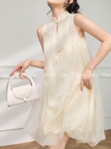 PlumJan | Sleeveless A-line Lightweight Champagne Colored Qipao Dress