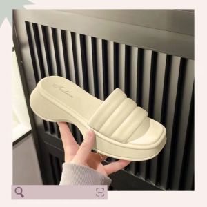 รองเท้าแตะผู้หญิง รองเท้าส้นหนาน่ารัก สายคาดแต่งเป็นลายขนมชั้น ซิลิโคนพื้นนิ่ม เที่ยวหรือทำงานได้หมดนะ 🥰