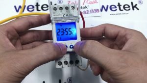 Timer 24h 7 ngày 2 kênh 16A SINOTIMER TM922 cài theo giây LCD lớn có trợ sáng đèn nền Pin cúc áo BH 12T