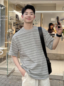 เสื้อยืดคอกลมแขนสั้นผ้าฝ้ายแท้สไตล์ย้อนยุคสไตล์ญี่ปุ่นสำหรับผู้ชาย ฤดูร้อน 2025 ทรงหลวม ลำลอง แฟชั่น ลำลอง ลำลอง