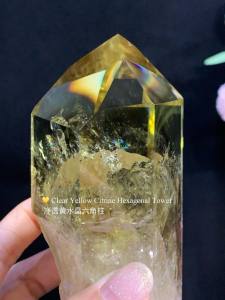 💛 Citrine Tower with Rainbow & Mountain  ✨ Radiates rainbow light channeling abundance prosperity and good fortune增进财富💰好运🍀 有山⛰️✅有彩🌈✅ 好寓意伴随好运👍