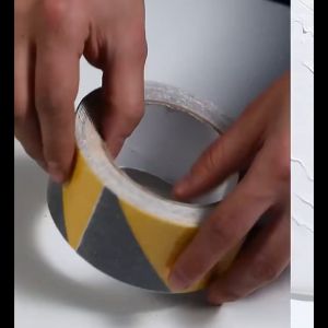 Heavy Duty Anti Slip Tape for Stairs Outdoor/Indoor Waterproof 5m*5cm Safety Non Skid Roll for Stair Steps Ramp Traction Tread Staircases Grips Adhesive Non Slip Strips Walk Black