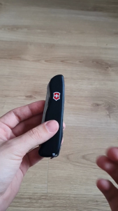 Dao xếp đa năng Outrider Victorinox Thụy Sỹ