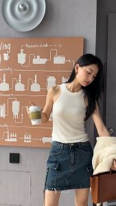 High-Quality Sleeveless Tank Top & Knitted Halter Neck Sandals