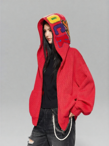 A chock | Atmospheric New Year Logo Embroidered Hoodie