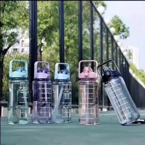 2000ml Water Bottle with Straw Female Jug Girls Portable Travel Bottles Fitness Bike Cup Summer Cold Water Jug with Time Marker