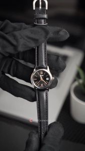 Jam Tangan Wanita Casio LTP-V002L-1B3 Analog Black Leather Band