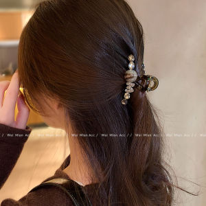 Fashionable Diamond Embedded Medium Size Hair Clip Womens 2025 New Style Elegantly Designed Half Updo Clip Luxury Versatile Hair Clip