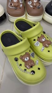 S รองเท้าเสริมส้น สูง 7 เซนติเมตร รองเท้าแฟชั่นรองเท้าเปิดส้น รองเท้าหัวปิด รองเท้าหัวโตผู้หญิง ลายผีเสื้อ BE 7715 -1 สี ขาว ครีม เขียว ดำ ขนาด 36-41